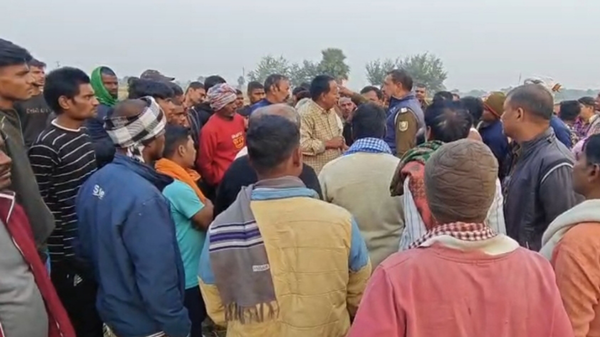 jahanabad murder laborer killed with sickle relative suspect