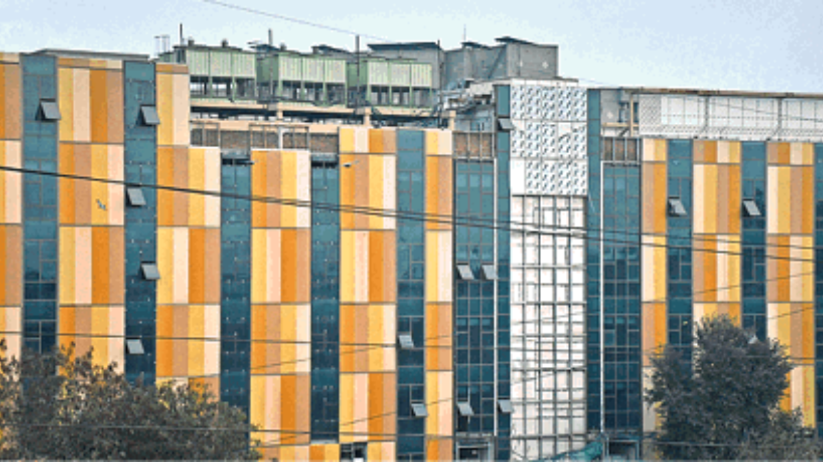 fake fire doors found in delhi icu hospitals company blacklisted