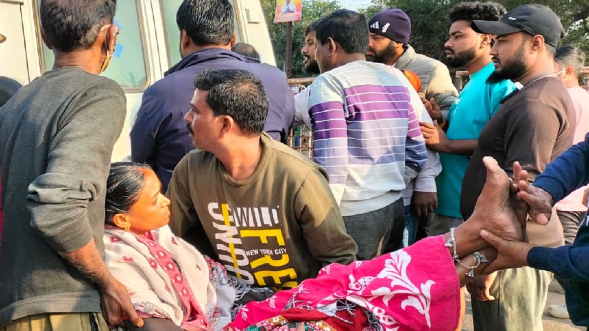 dhanbad gas leak jharkhand govt seeks report compensation announced