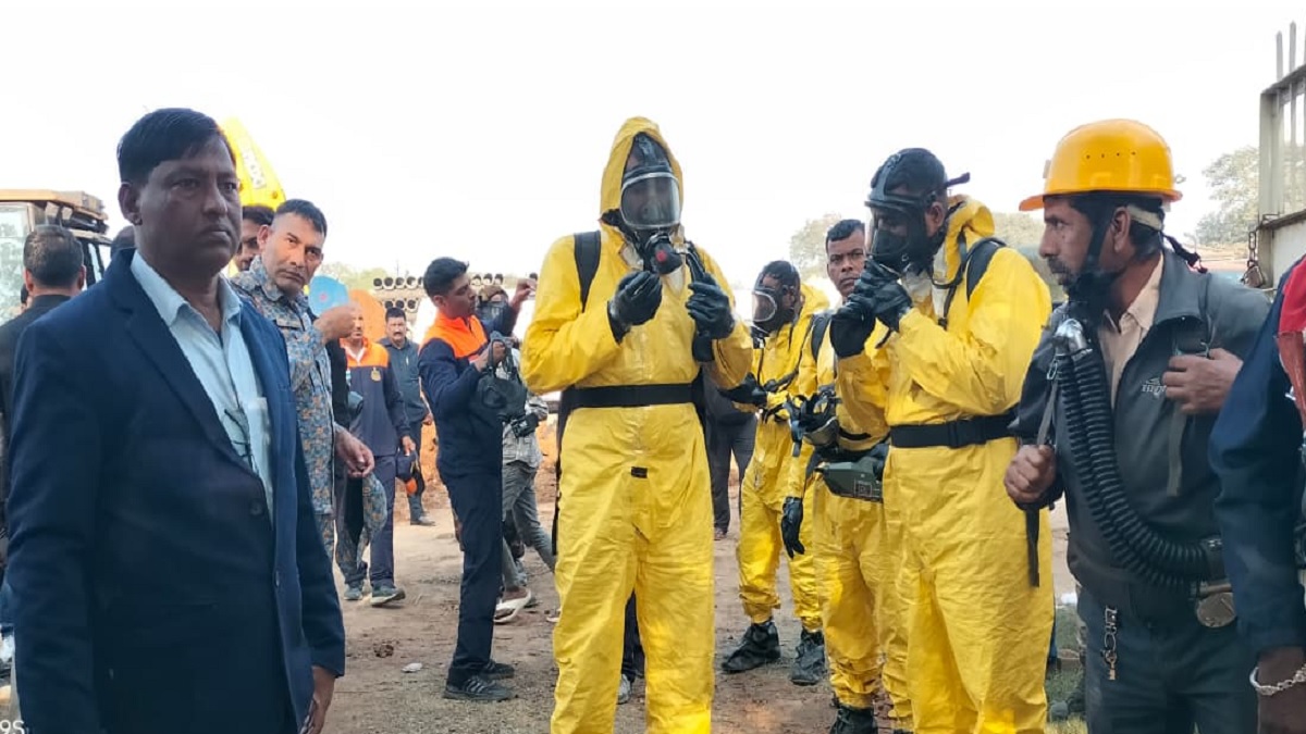 dhanbad gas leak crisis deepens source still unknown ndrf sounds red alert