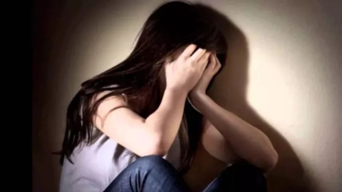 in ludhiana a young woman was assaulted and then raped on suspicion of spoiling her friend a case was filed against the accuseds family