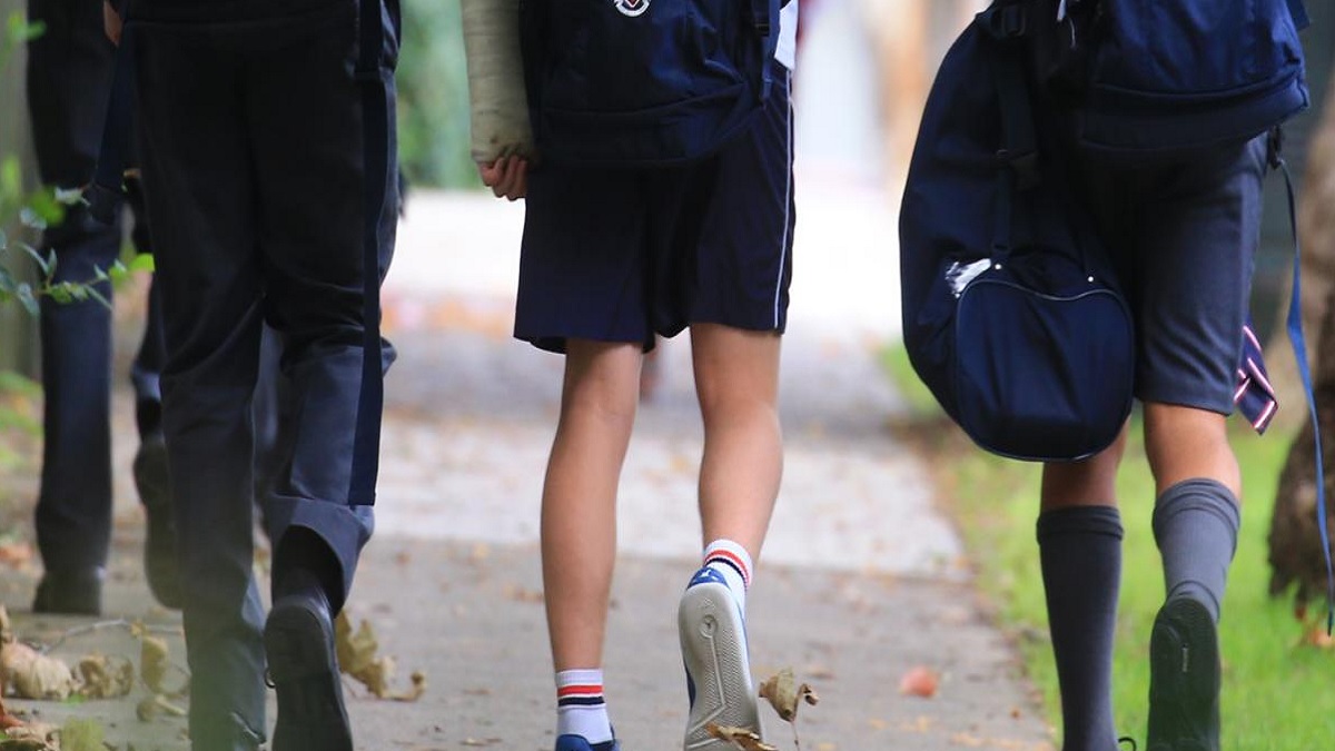 15 students flee pakur school due to harassment guard drunk