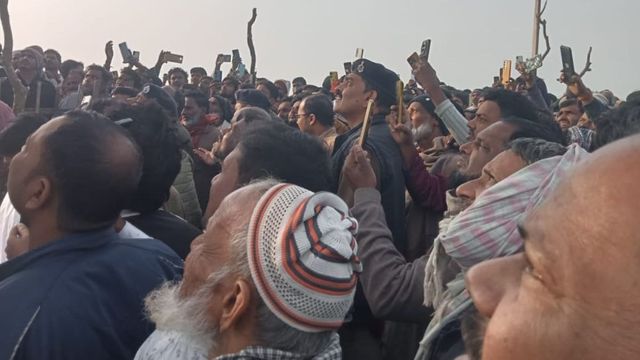 घरेलू कलह के बाद पेड़ से लटकता मिला मजदूर का शव, आत्महत्या की आशंका
