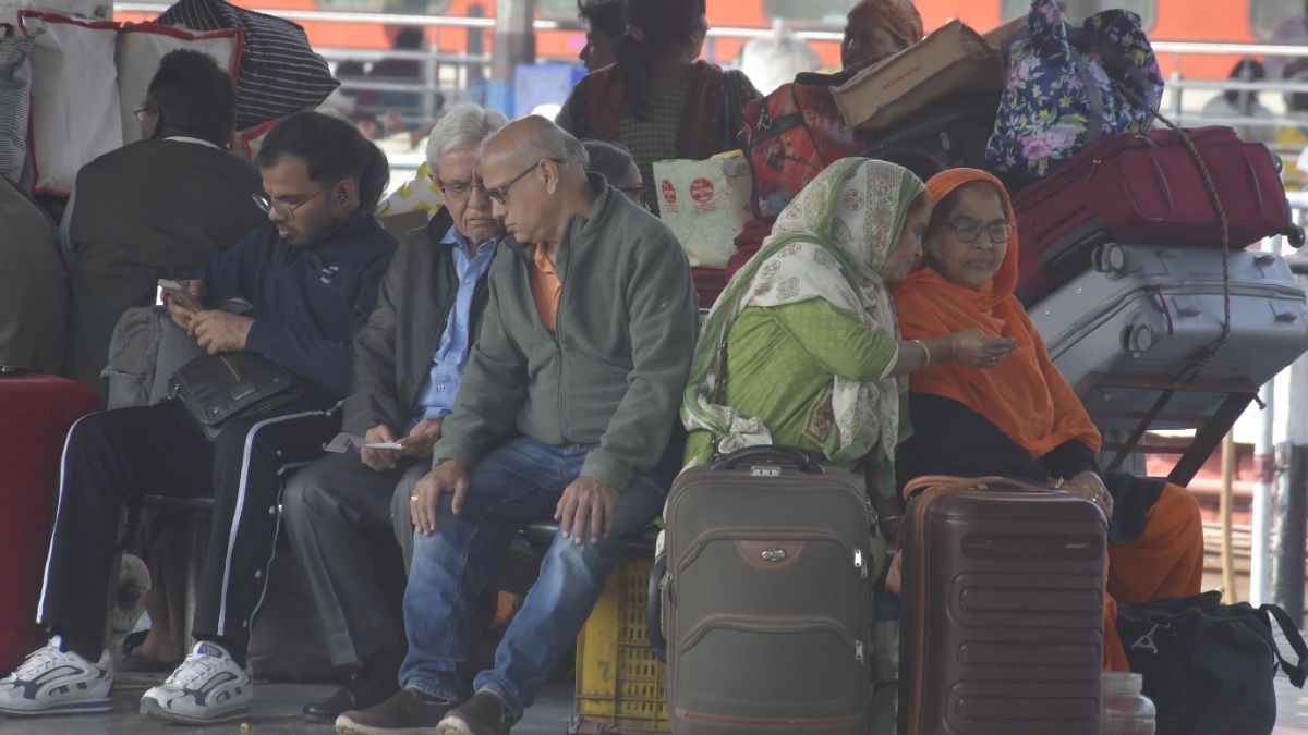 kasganj district administration issued an advisory regarding protection against the cold