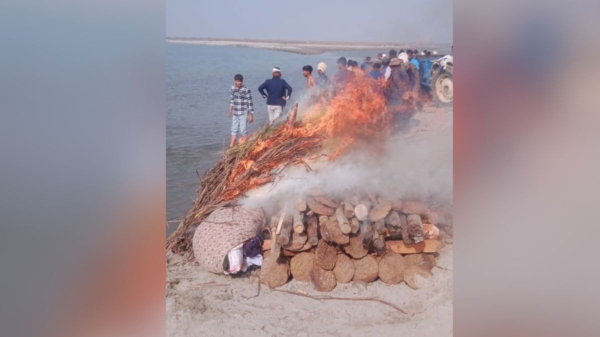 tragic suicide father kills children in bijnor india