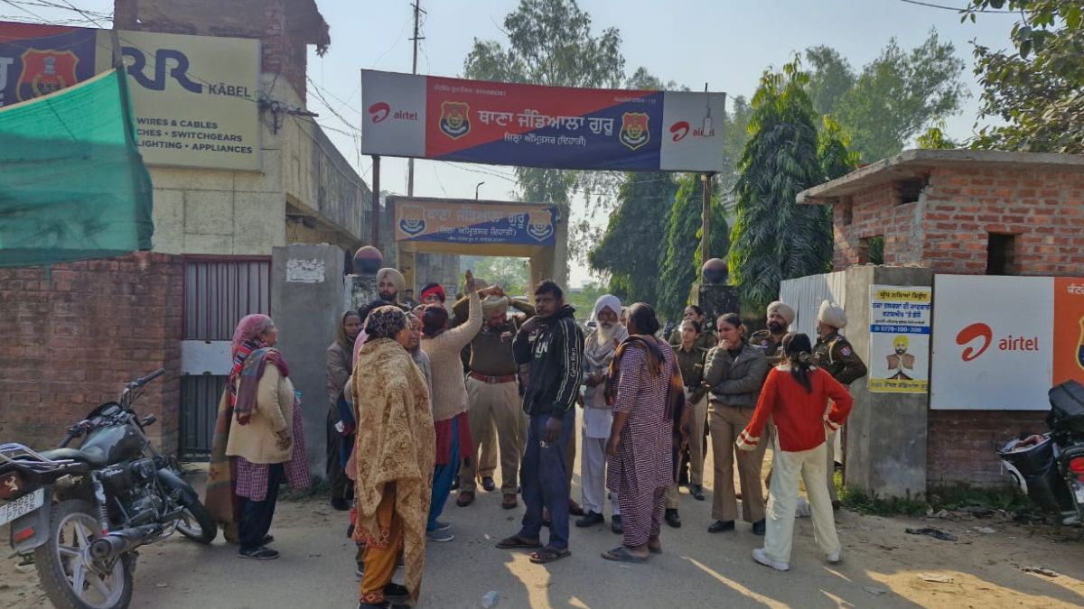 young man arrested in drug case died in custody family protested outside police station raising slogans against police