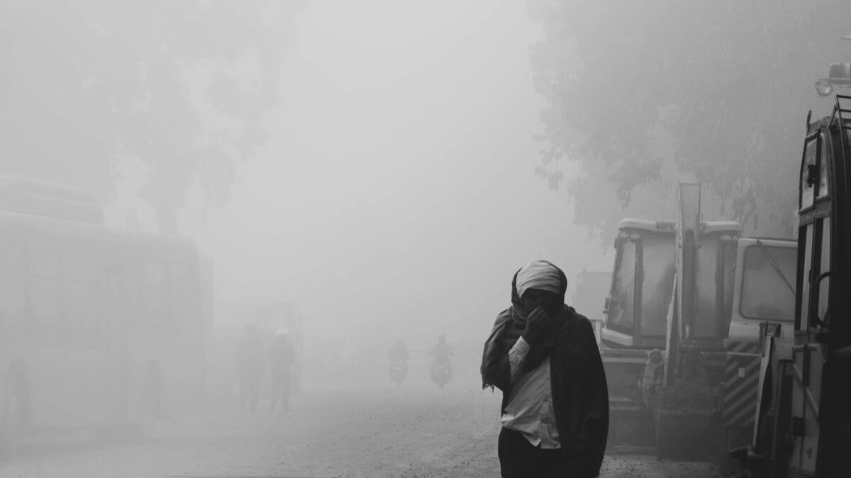 delhi fines construction sites 7 crore for pollution violations