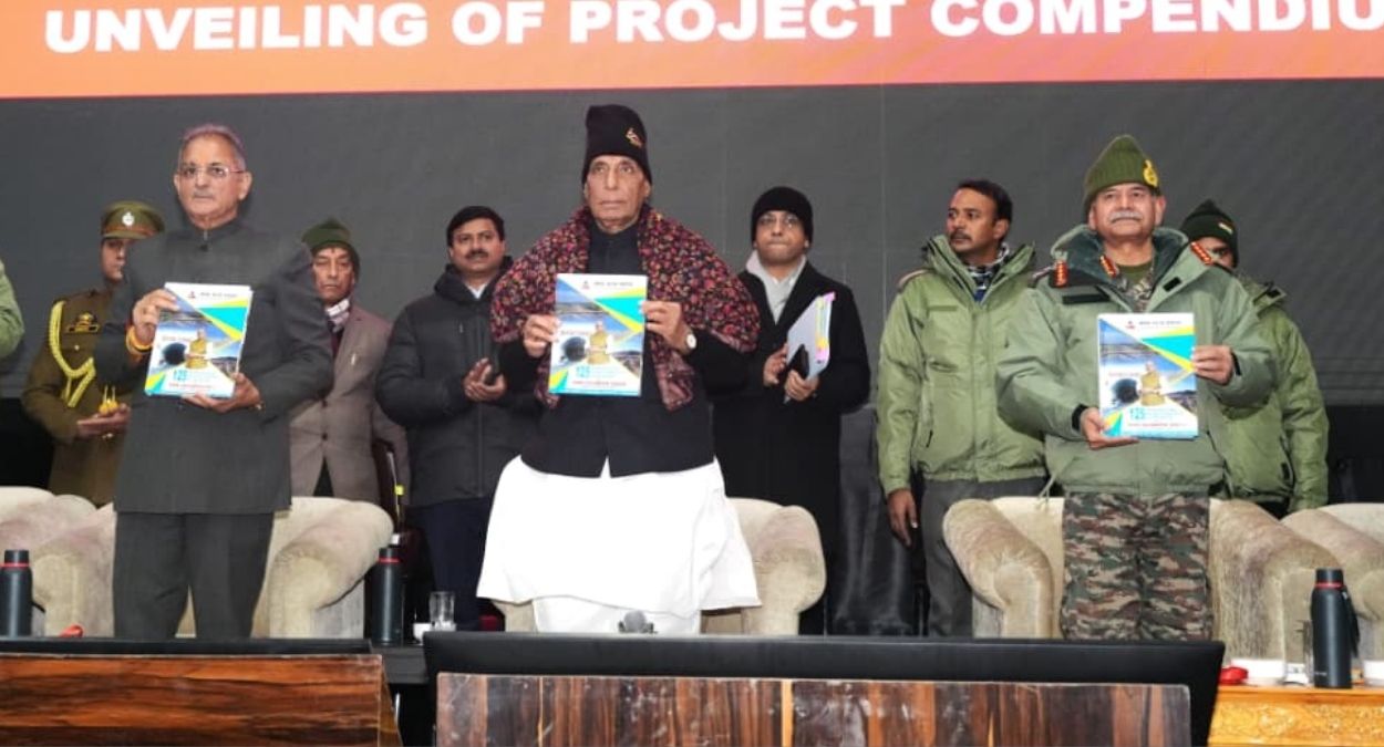 rajnath singh inaugurates 125 development projects near lac including shyok tunnel trending leh news