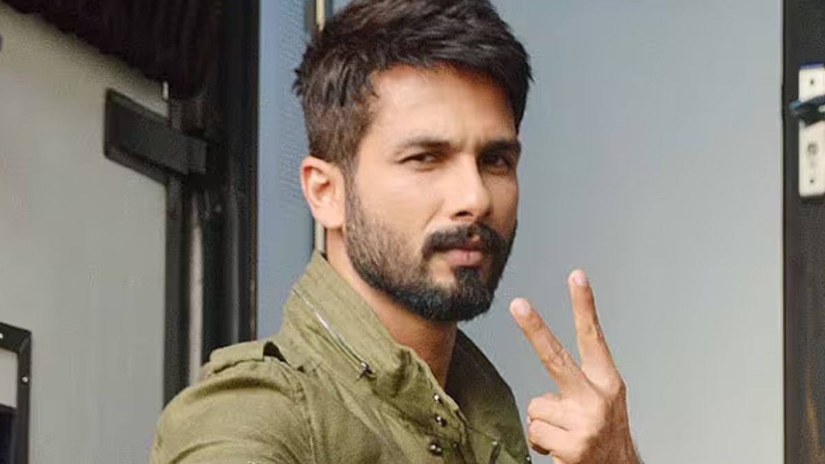 shahid kapoor spoke about his upcoming movie o romeo and director vishal bhardwaj
