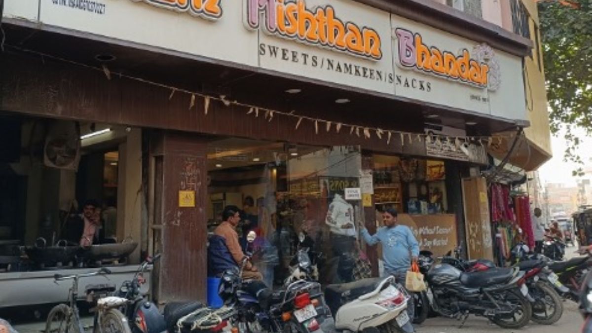 balrampur food safety adulteration investigation at ram misthan bhandar