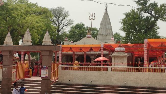 job fair at devi patan temple on 10 december 1257 vacancies