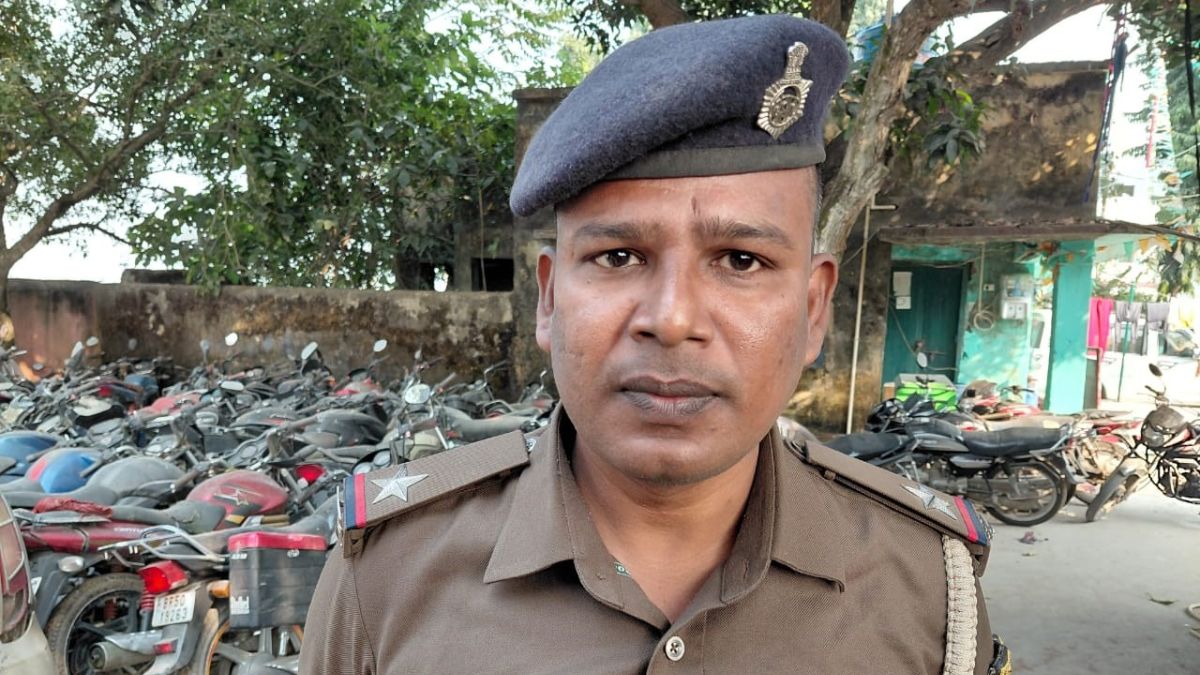 bihar asi suspended after viral bribery video