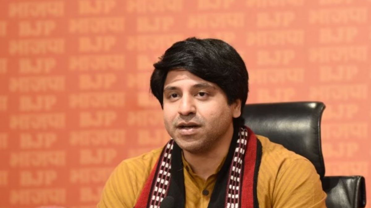 bjp accuses opposition of glorifying babar political clash