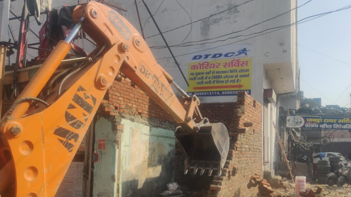 sonipat action against illegal constructions