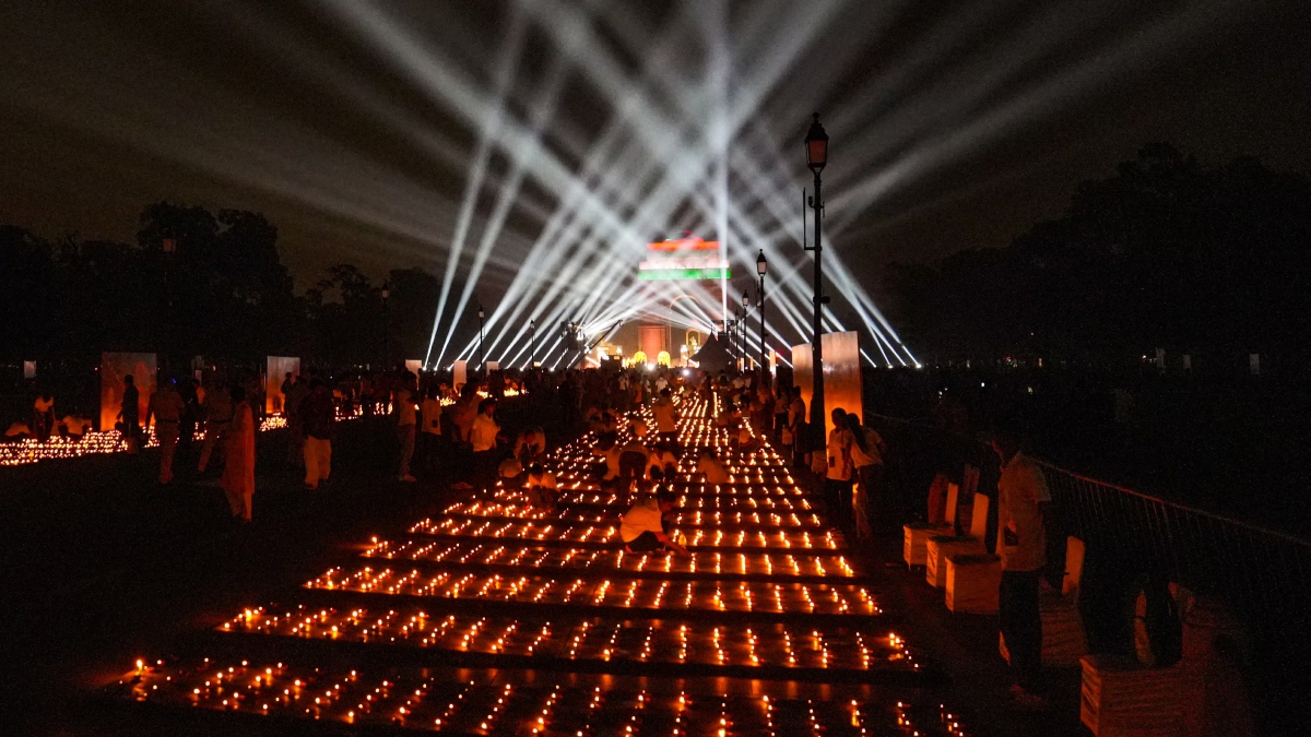 delhi to celebrate diwali again on december 10 cm rekha gupta attend programme