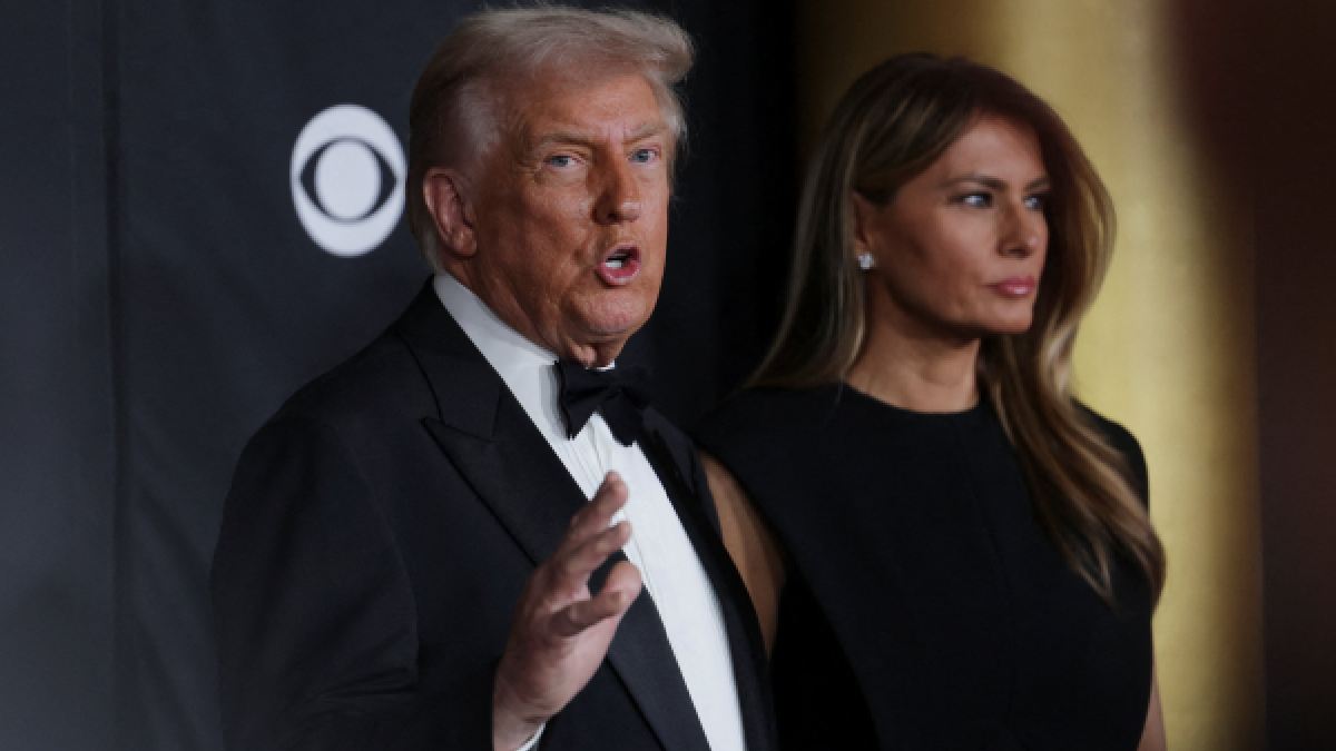 donald trump opposes netflix 83 billion dollar warner brothers deal