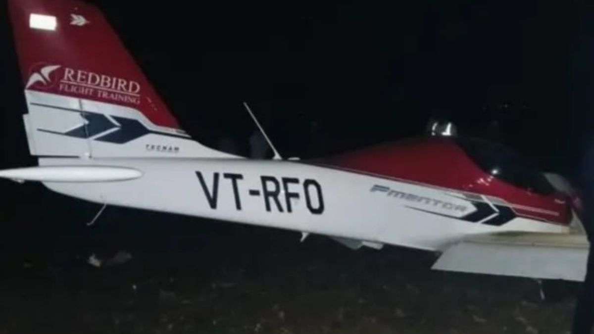 trainee plane crashes in seoni pilot other one injured