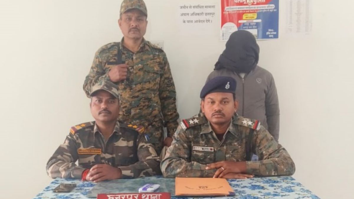 doctor arrested for rape under pretext of treatment