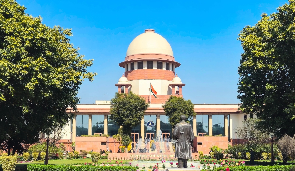 sc orders up police officer to provide voice sample over controversial remarks