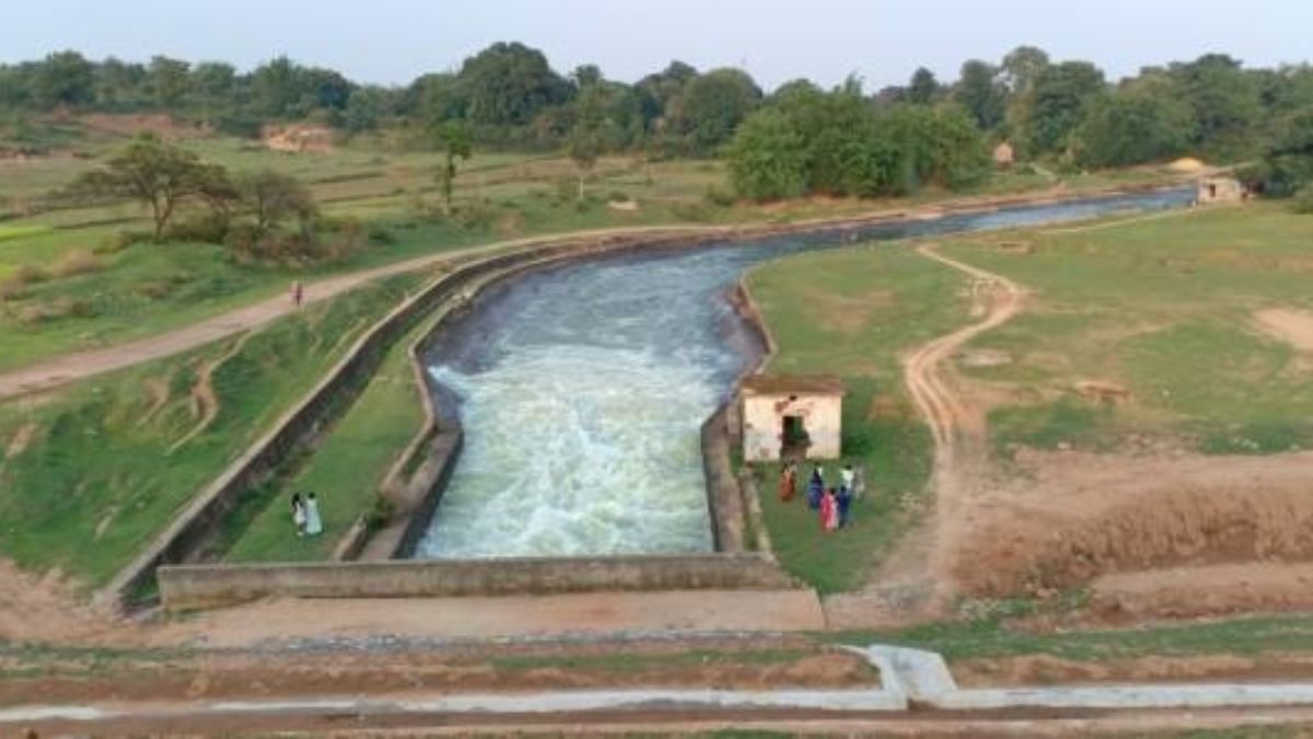 sikidiri hydel scam power department loses 134 crore inquiry report submitted against 6 officials