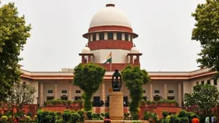 https://www.jagranimages.com/images/2025/12/08/article/image/Supreme-Court-1765173461259_m.webp