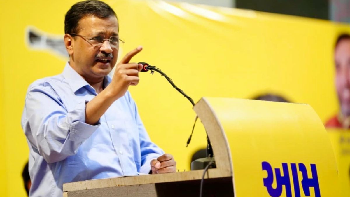 kejriwal attacked the bjp government saying the entire gujarat suffering from oppression is telling the bjp to leave gujarat