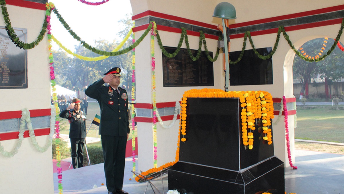 pine divs valor in 1971 jessore victory captured pakistani soldiers