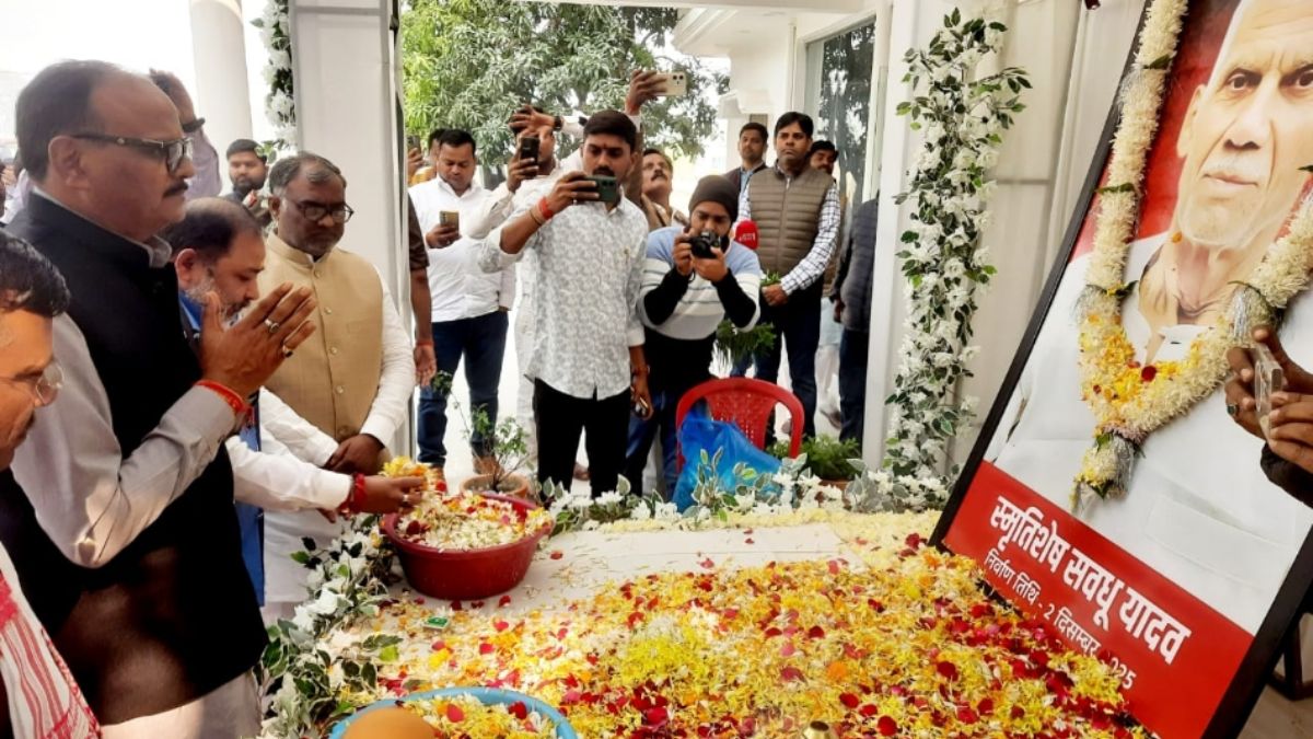 brajesh pathak on illegal immigrants said be it rohingya or illegal bangladeshi all will be out in jaunpur