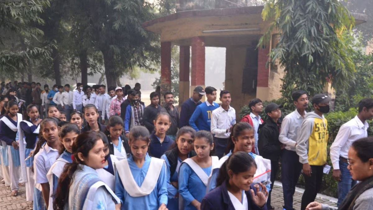 hundreds of schools in haryana lack complaint boxes and many rural schools are in poor condition girl students are facing difficulties