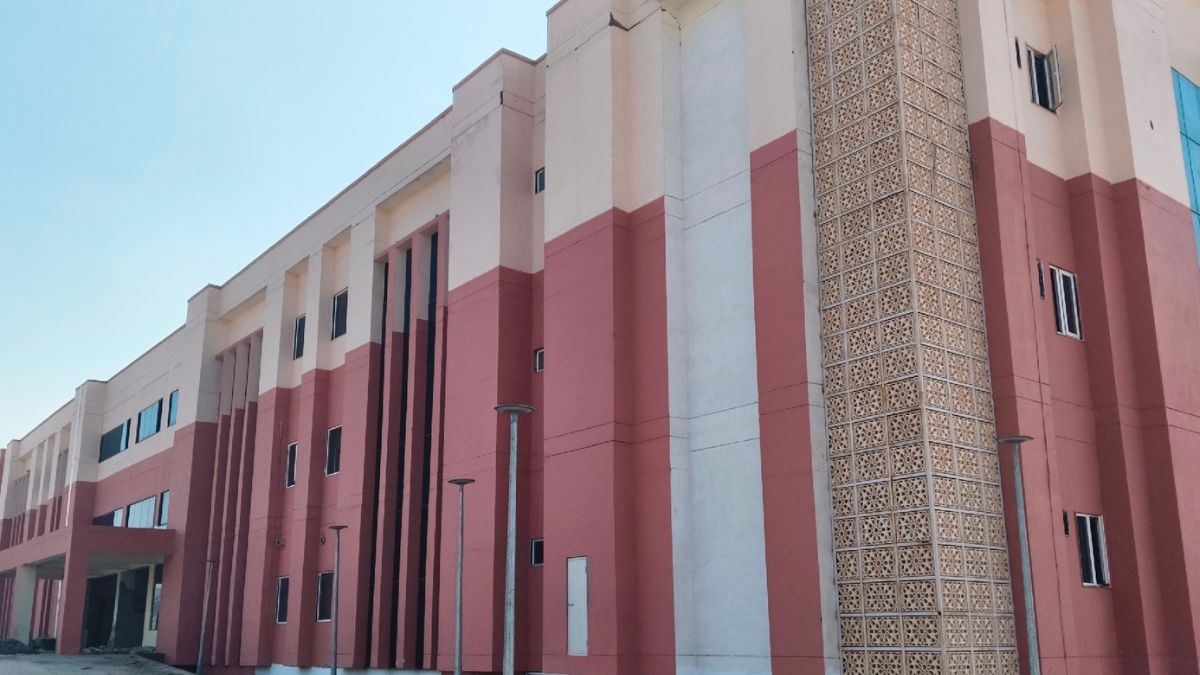 esi hospital building ready soon in bahadurgarh