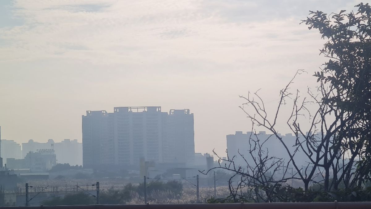 gurugram pollution aqi reaches hazardous levels