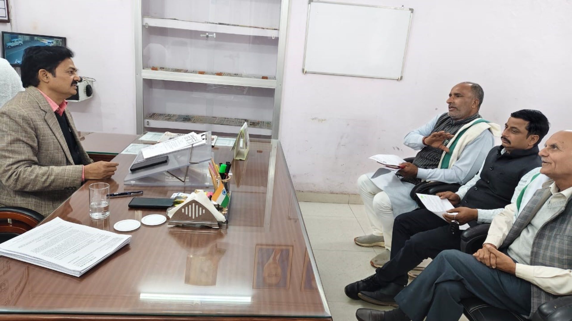 hapur demand for sugarcane recovery investigation