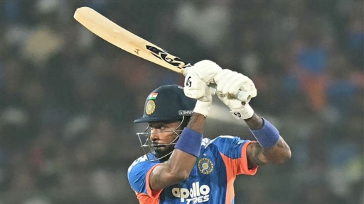 ind vs sa hardik pandya completes 100 sixes in t20i score fifty