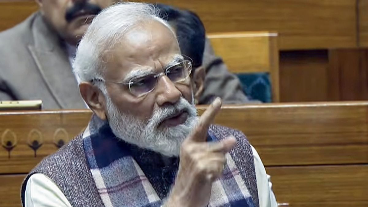 pm modi slams congress over vande mataram in parliament