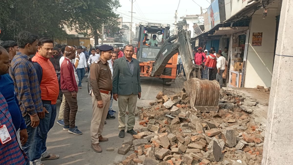parsa nagar antiencroachment drive in saran