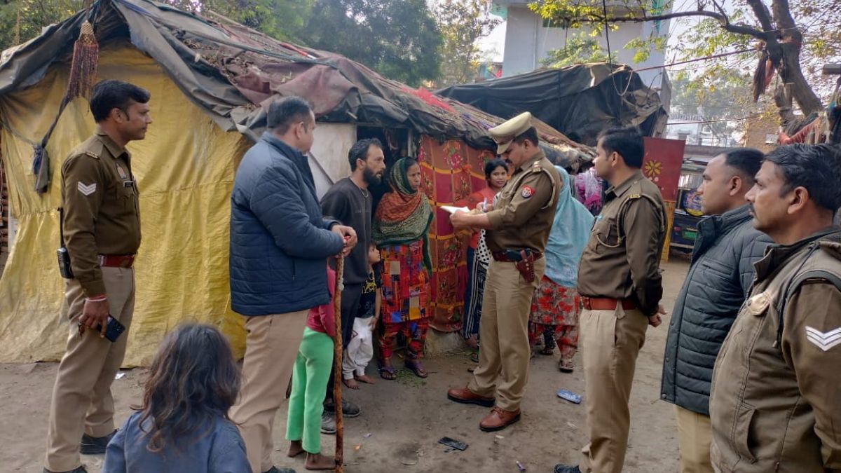 meerut illegal immigrants found in slums