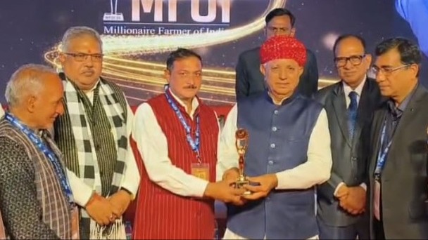 millionaire farmer award to chandra prakash