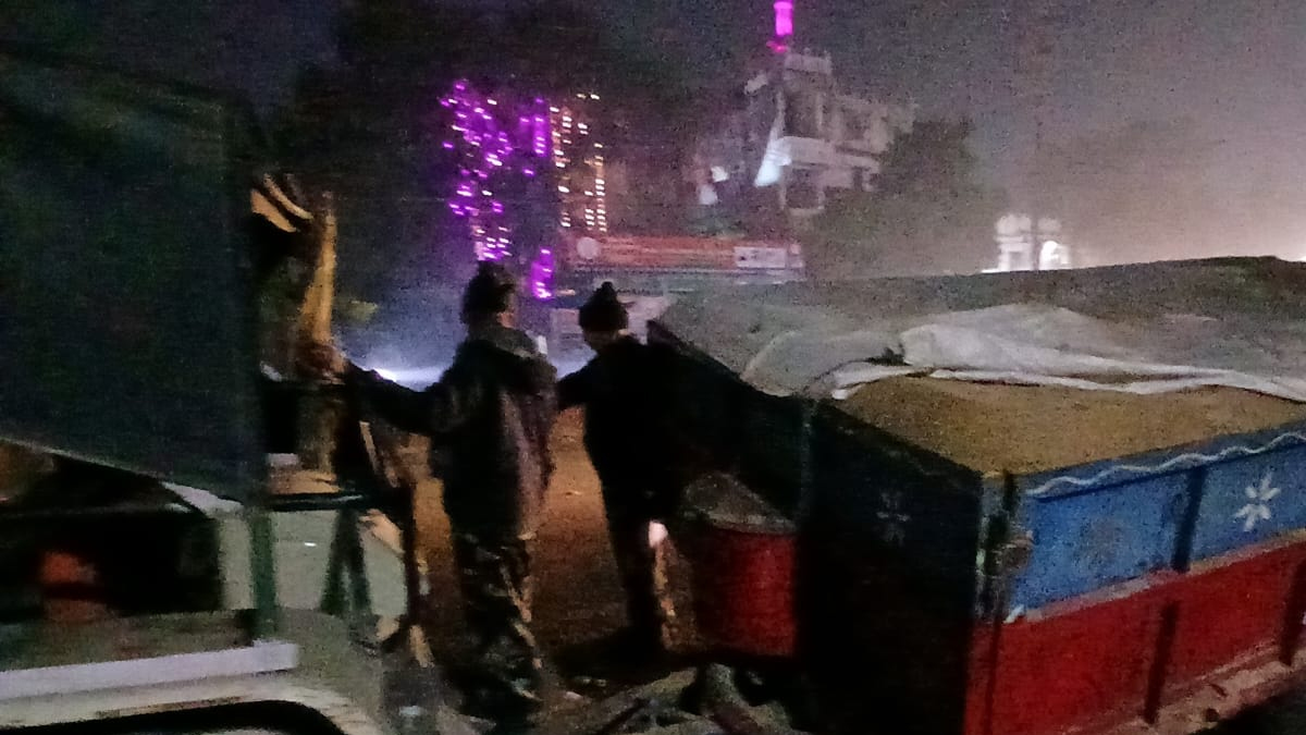 patna crackdown on illegal sand mining 28 tractors seized