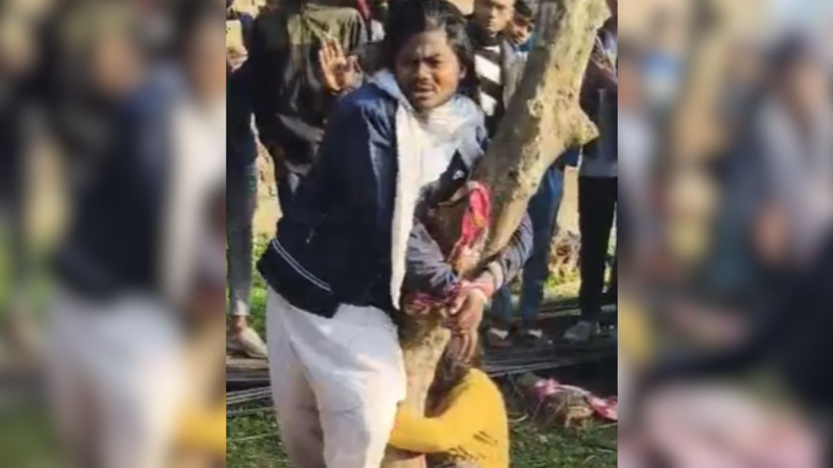 bihar couple tied to tree beaten police investigate