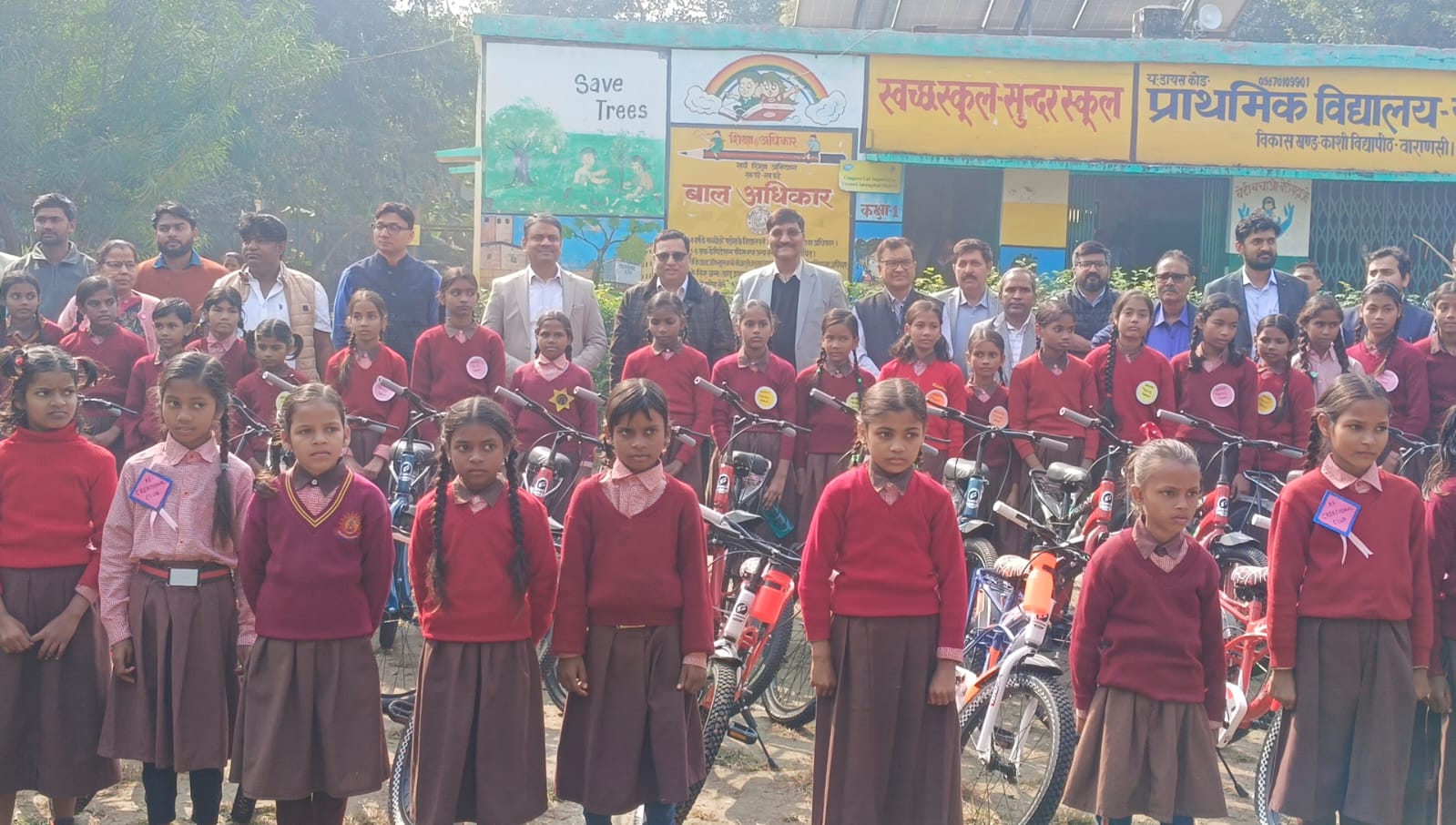 nhai and varanasi aurangabad nh 2 tollway donate 40 bicycles to school girls