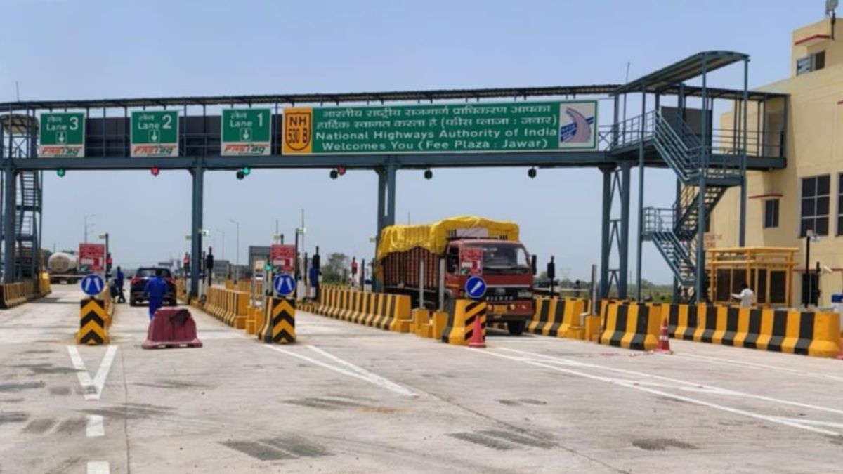 50 km journey and a toll tax of rs 245 devotees traveling from hathras to vrindavan lighter