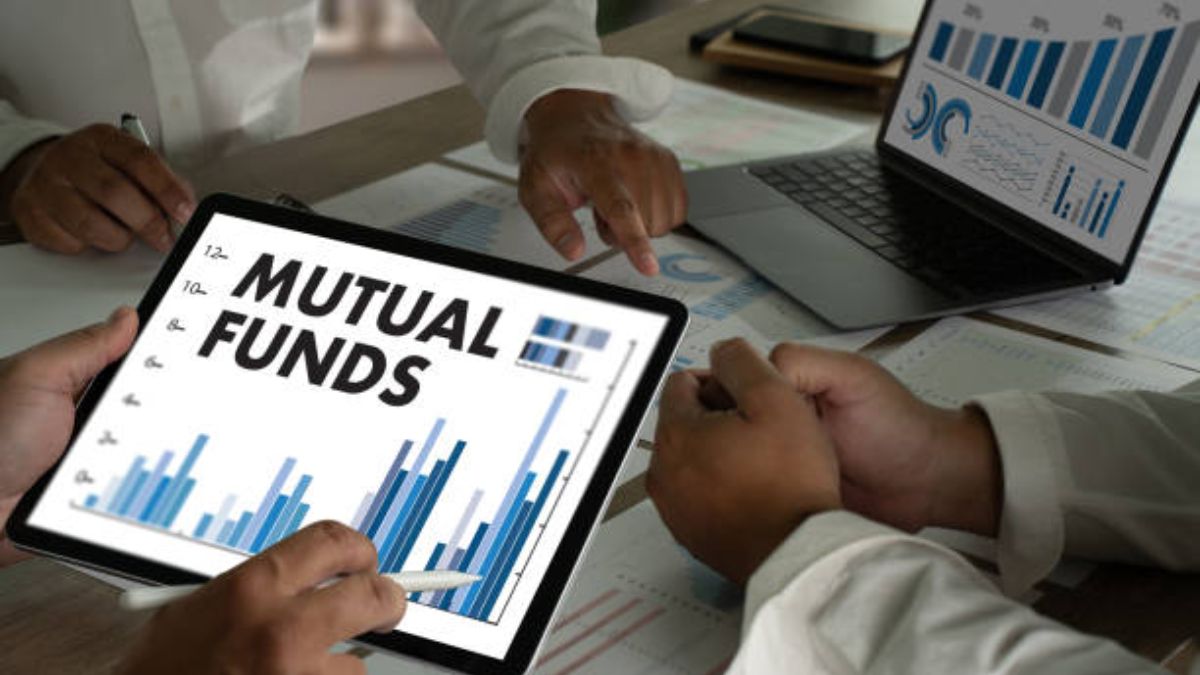 mutual funds aum to exceed rs 300 lakh crore by 2035