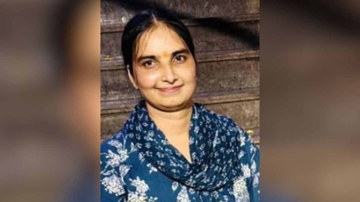 lady constable meenakshi sharma and sho arun rai case investigation in sit hand