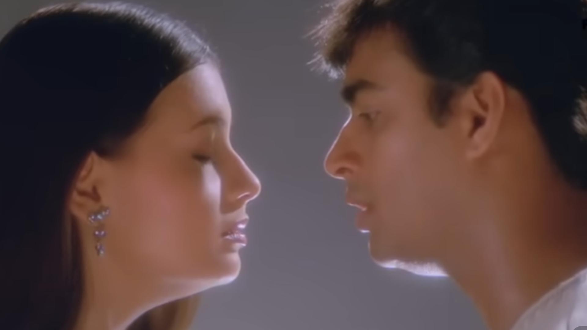 2 minute 40 second song zara zara most romantic for honeymoon sung by bombay jayshree from rehna hai tere dil mein film
