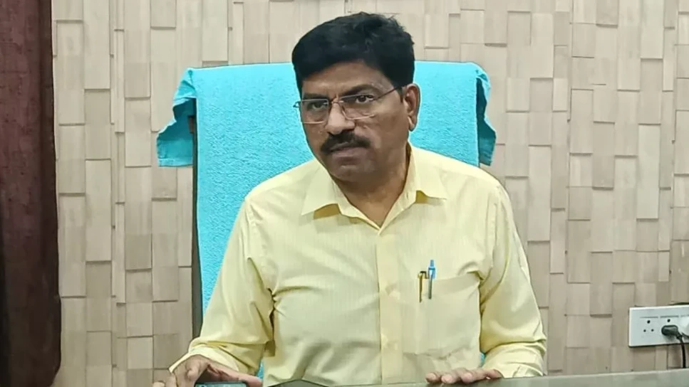 kanpur cmo controversy new allegations surface