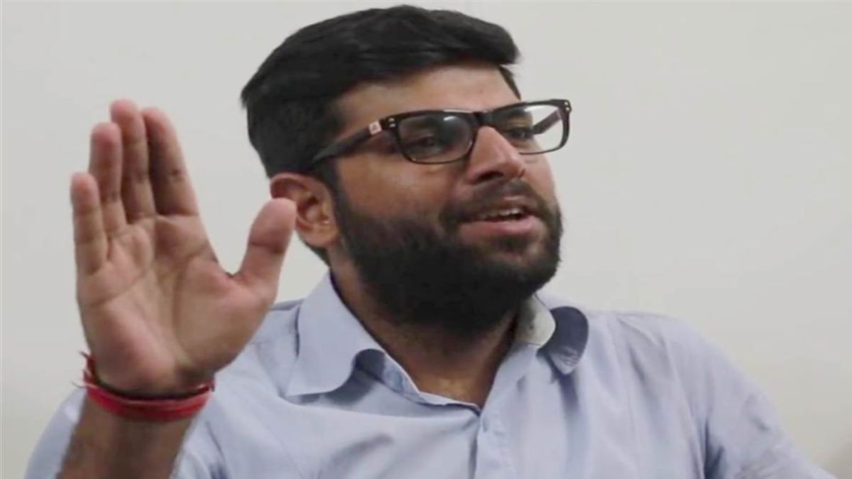 haryana police withdraw security from four jjp leaders including digvijay chautala and rahul fazilpuria