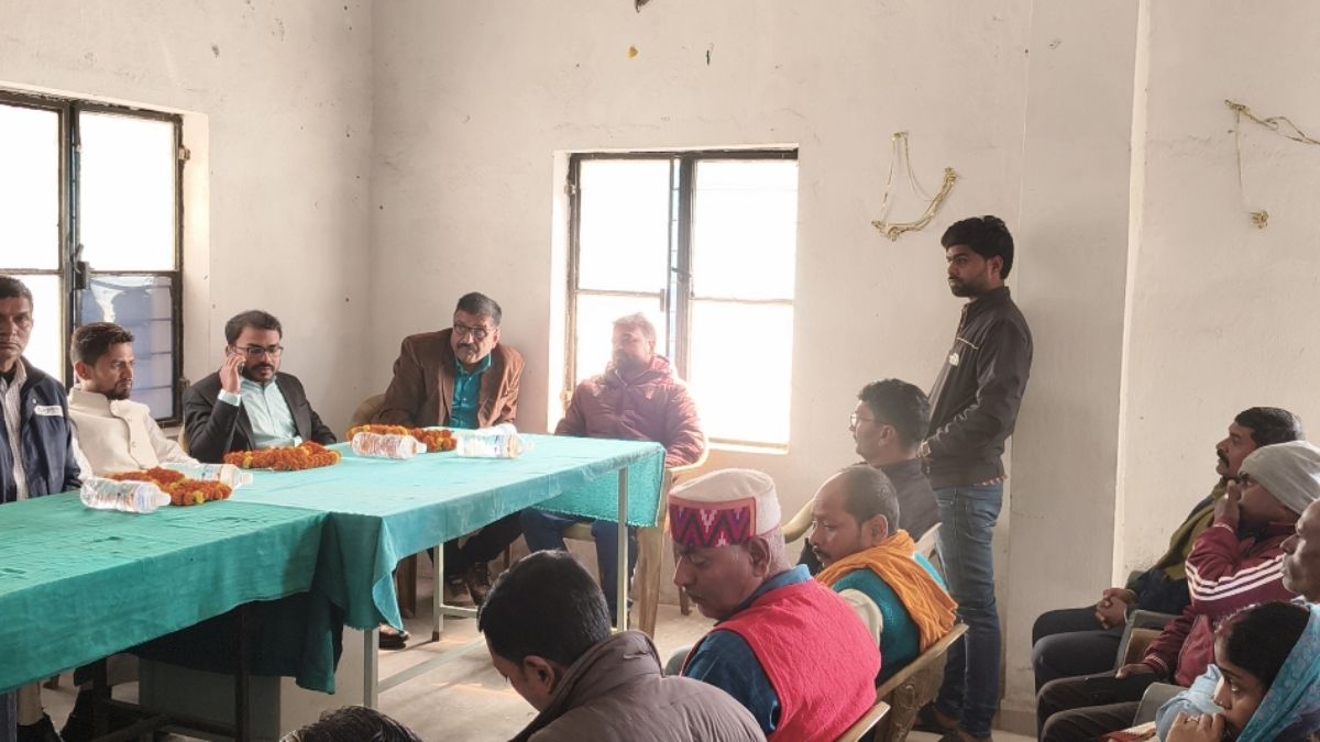 muzaffarpur fir against two fertilizer sellers 8 licenses cancelled