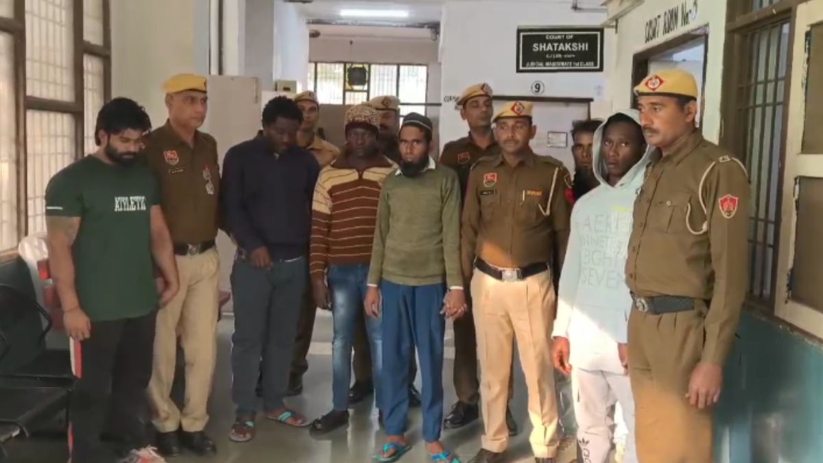 nuh 6 convicted in heroin smuggling case