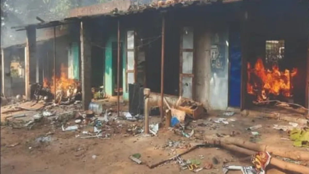 odisha tribals and nontribals clash in malkangiri 50 houses burnt