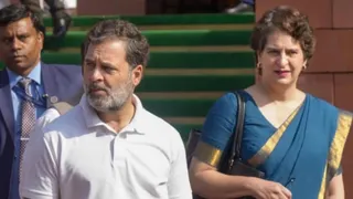 कांग्रेस नेता राहुल गांधी और प्रियंका गांधी। (फाइल फोटो)